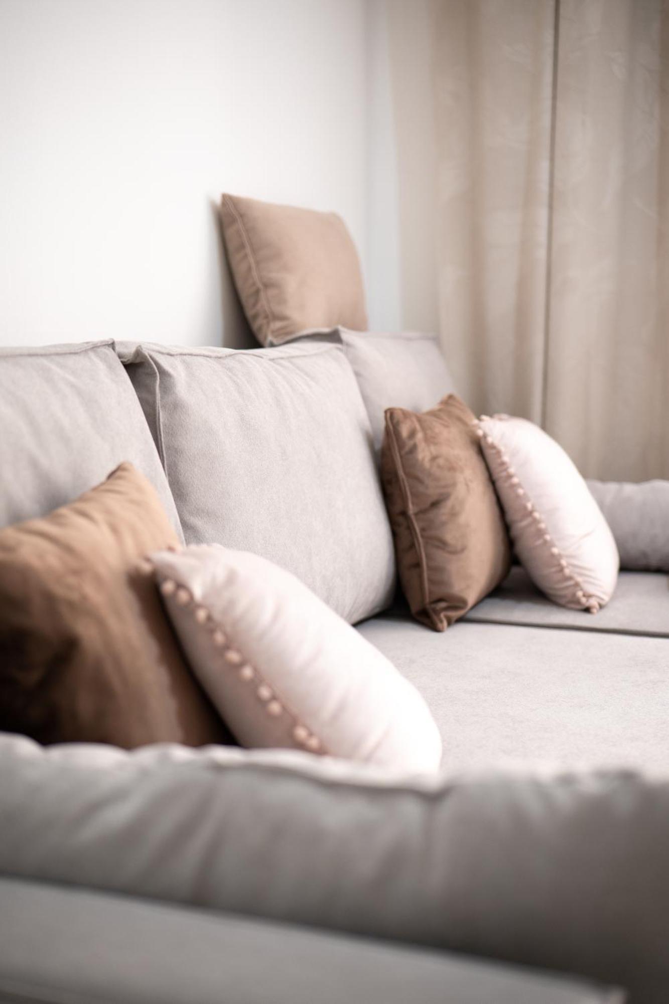 Grandeur Home Apartment Mostar - Free Parking Esterno foto